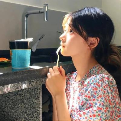 米摩沙公寓 高清封面